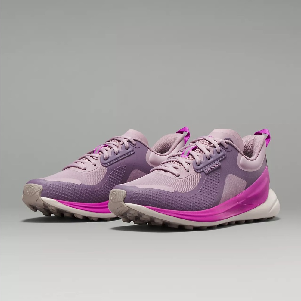 Lululemon Blissfeel Trail Women's Running Shoe new